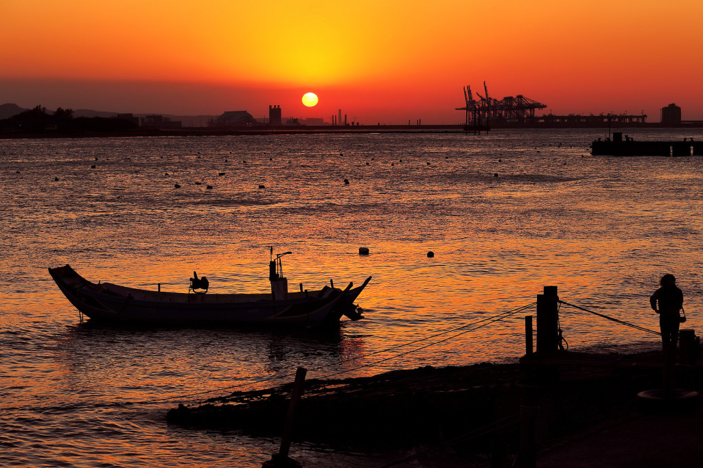 台灣四周環海，但近海漁業已成夕陽產業。遠洋漁業也遭逢危機。蔡政府要如何因應？corker888@flickr(CC BY-NC-ND 2.0)