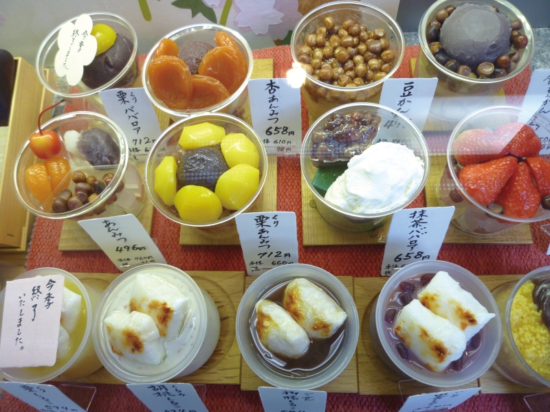 神樂坂的和風甜點店數不清，其中「紀之善」每天都大排長龍。