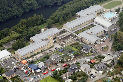 日本神奈川縣一所殘障安養院今（26）日凌晨發生男子持刀砍人事件，造成19人喪生，26人受傷。圖／共同社提供（取自中央社）