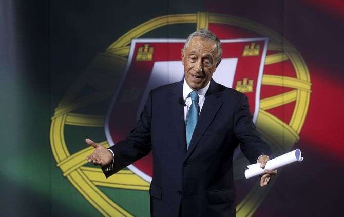 67歲法學教授兼電視名嘴德索沙（Marcelo Rebelo de Sousa）今天當選葡萄牙總統。 德索沙以52.78%的得票，贏得此一虛位儀式性的總統之職。（圖：取材自網路）