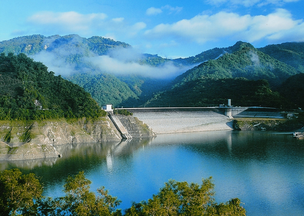 南台水情不佳，台灣自來水公司31日表示，因嘉南供水區水庫蓄水量低於4成，嘉義及台南地區自4月5日起實施一階限水。圖為曾文水庫／取自經濟部水利署。