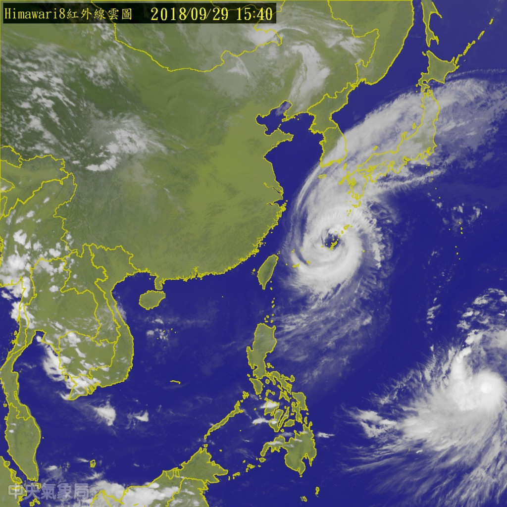 第25號輕度颱風康芮衛星雲圖，是否對台灣造成影響，下周三將是關鍵點。圖／中央氣象局