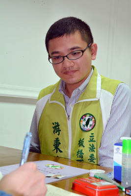 民進黨內板橋立委初選蘇系子弟兵領先前行政院長游錫堃兒子游秉陶(圖)。(中央社資料照片)