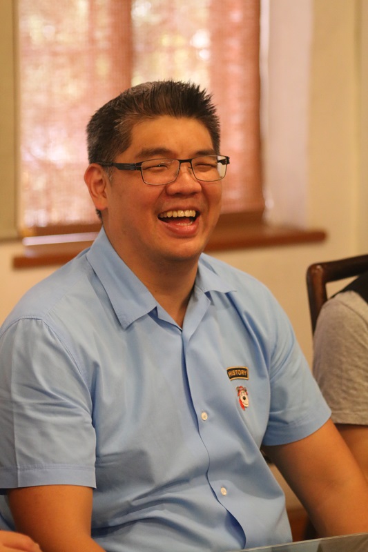 民黨台北市長參選人連勝文對撤換發言人張碩文，表態力挺蔡正元的決定。（記者何豪毅攝）