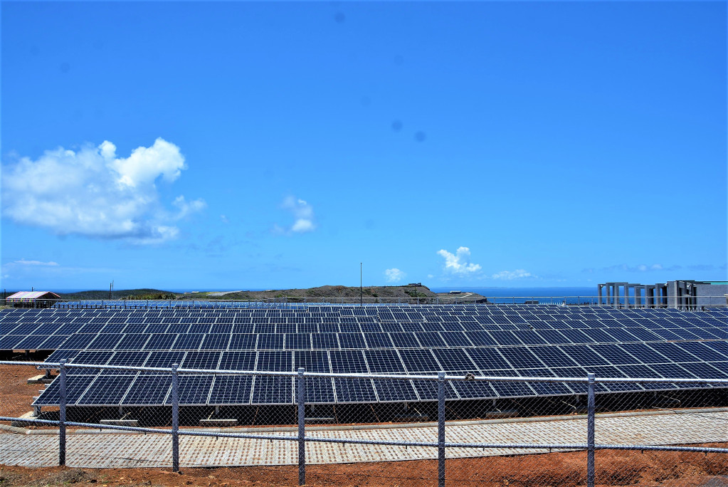 台電公司今於七美啟用智慧光電系統及智慧電網示範系統。(圖/澎湖縣府)