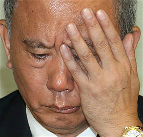 壹週刊報導指頂新魏家最大門神為馬總統，總統府今發出聲明駁斥。圖為前味全董事長魏應充。（資料照片，中央社）