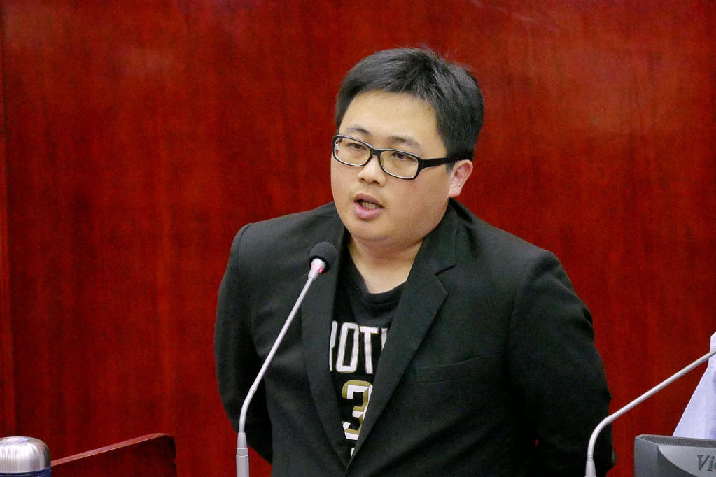 台北市長柯文哲連任成功，各界關注「台北上海雙城論壇」何時舉辦，北市府發言人劉奕霆今（25）日受訪表示，暫定在12月20日舉行。圖／張家銘（資料照）