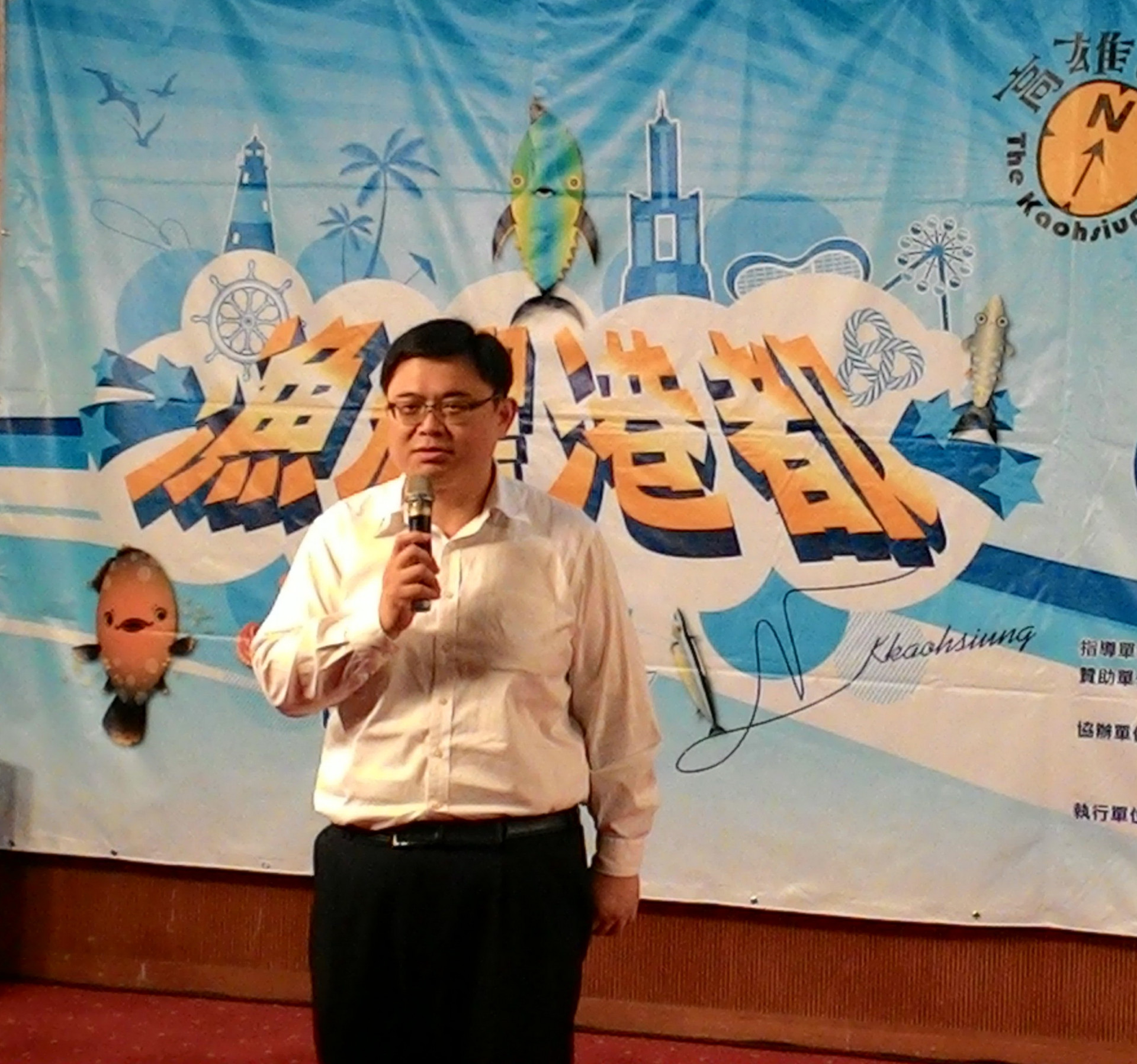 高雄市海洋局長賴瑞隆登記投入參與第九選區提名戰(記者陳俊廷攝)