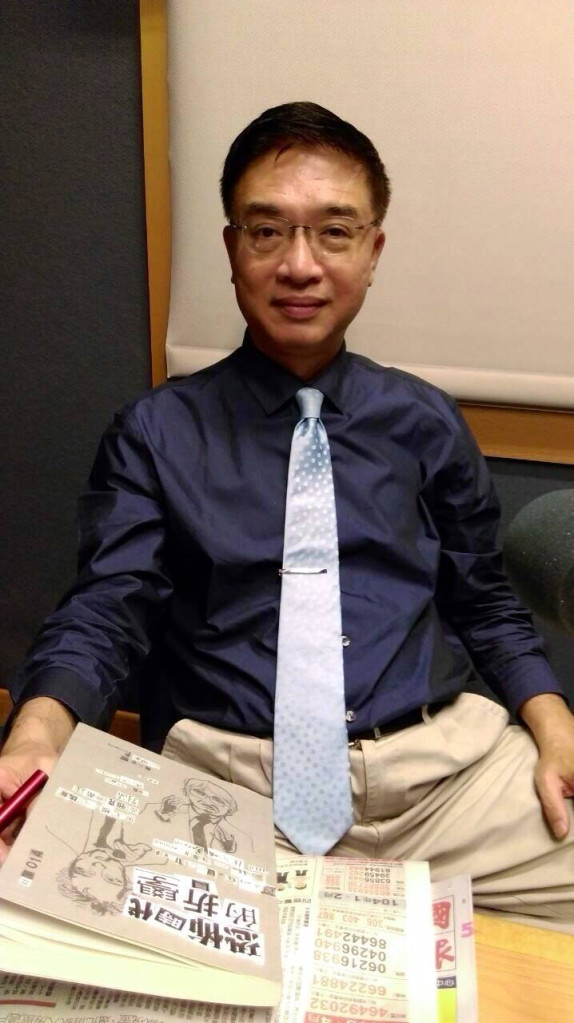 媒體人胡忠信（圖，翻攝自胡忠信臉書）日前驚爆國民黨總統參選人洪秀柱退選條件為立法院長職務，洪秀柱今天提告違反選罷法。20150817