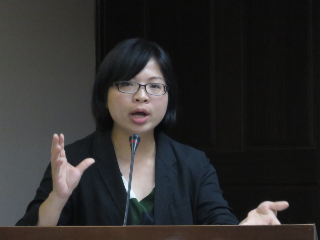 立法院新會期明天將開議，民進黨立委林淑芬今（12）日表示，將提案修正勞基法，將年假門檻改為六個月。圖/資料照片，李秉芳攝