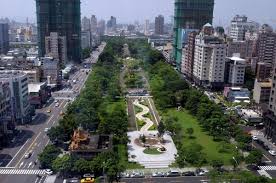 台中市街景，這是最漂亮的綠園道 (中市觀旅局提供)