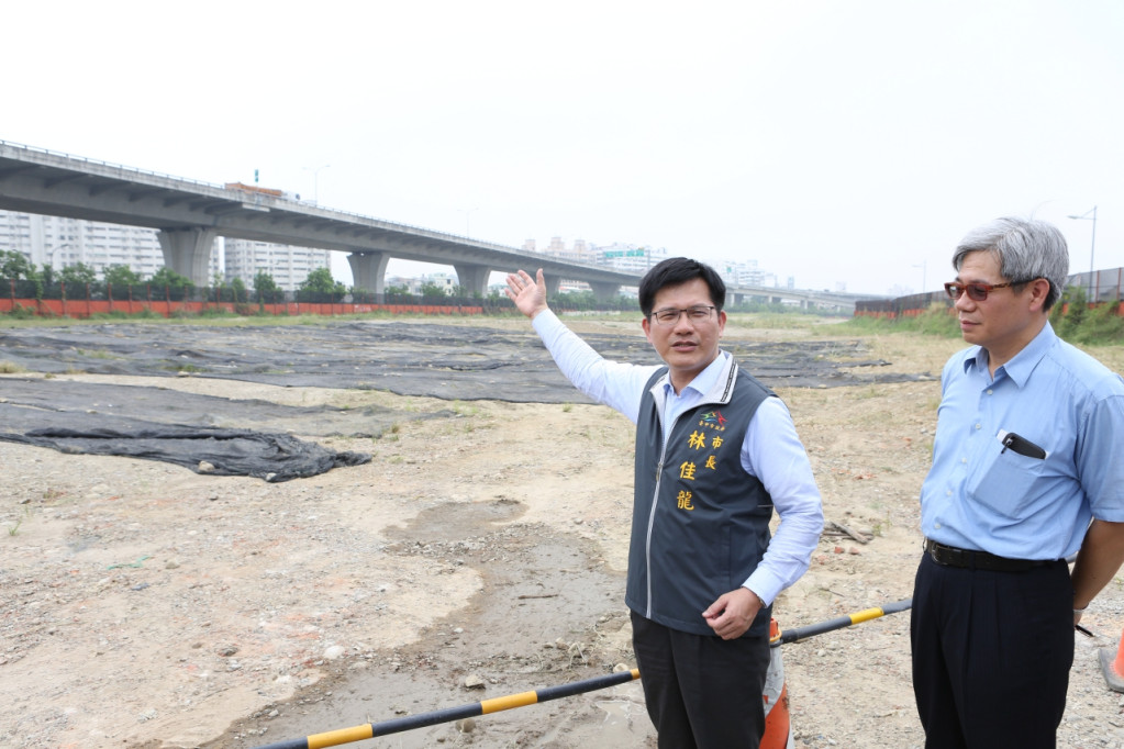 林佳龍：社會住宅將蓋在交通好、地段好、機能好地方，且價格公道。考慮引進民間資金共襄盛舉（中市府新聞局提供）