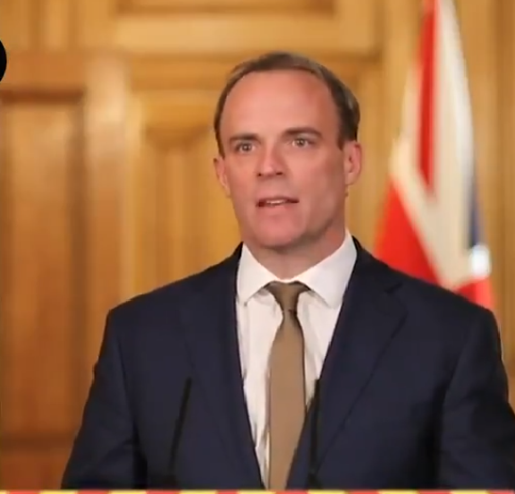 英國外相拉布（Dominic Raab）19日表示，中國新疆維吾爾少數民族的人權很明顯的遭到嚴重侵害，誓言對中國採取制裁行動。圖／取自英國外交大臣拉布推特