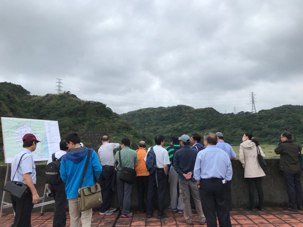 環保署23日邀相關機關到深澳發電廠基地現勘，今（24）日正式公告廢止深澳環評結論。圖／環保署