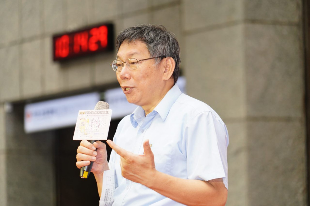 台北市長柯文哲表示，「9月17日以前就是靠我們自己的力量去連署，過了9月17日，除非親民黨要給你那張門票，所以那個就不是我們可以自己決定的。」圖／台北市政府（資料照）