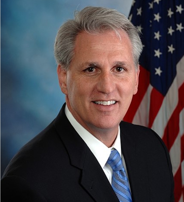 麥卡錫（Rep. Kevin McCarthy）5月7日在記者會上宣布圖「中國工作小組」（China Task Force），應對來自北京的各種地緣政治威脅。圖／擷自維基百科，公有領域