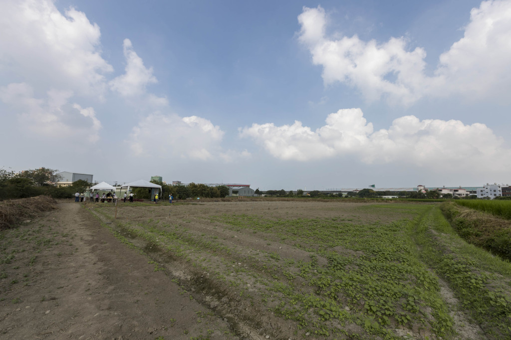 新竹市推動友善農園，民眾可以認養田地享受農耕樂趣。圖／新竹市政府提供