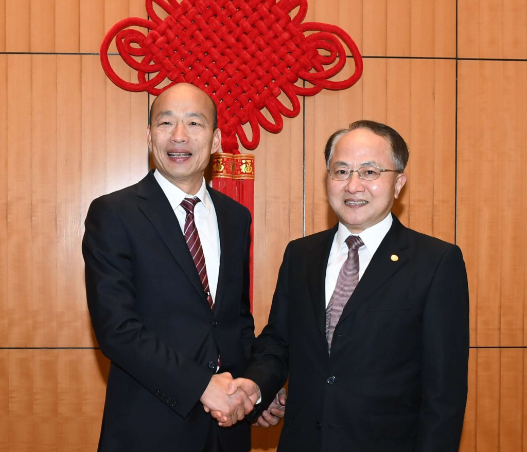 韓國瑜出訪香港、澳門、深圳及廈門，暗訪具有政治性意義的「中聯辦」，時代力量、香港民主派人士等都認為此舉踩了台灣的主權紅線。圖／截自香港中聯辦網站