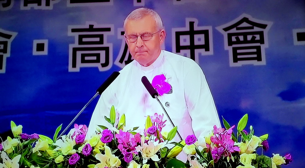 蘇格蘭教會前總會議長The Very Rev John C Christie演說「致南部五中會聯合會-眾多雲彩般的見證」(記者陳俊廷攝)