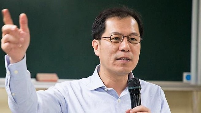 吳芳銘在敗選後，投入韓國瑜的高雄市長團隊，出任農業局長。圖／陳俊廷（資料照）