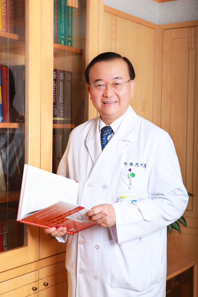 新光醫院院長侯勝茂接替葉金川，出任血液基金會董事長。圖／取自新光醫院網站