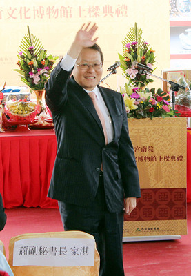 曾擔任台中市首席副市長十多年的胡志強分身蕭家淇，昨日高調宣佈將投入台中補選立委之戰局。（中央社資料照片）