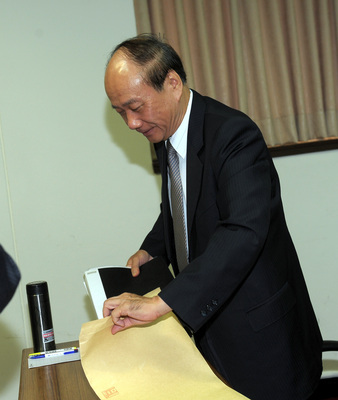 經濟部長張家祝7日下午突然發布辭職聲明。今(10)日江揆終於准辭。資料圖片:中央社