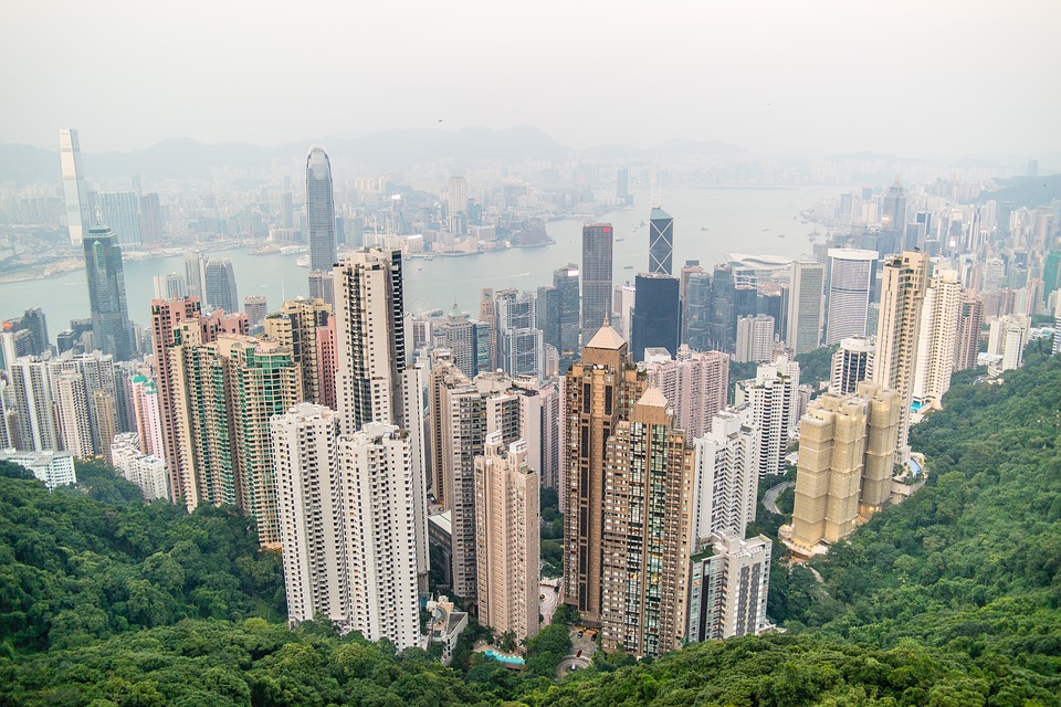 中共聲明「一國兩制，高度自治，港人治港，發展資本主義制度五十年不變」的治港方針，但香港回歸並沒有還政於民，而是還政於黨。示意圖／取自Pixabay
