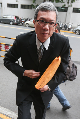 民進黨前發言人徐佳青爆料前總統陳水扁收建商數十億案，特偵組今（27）日傳喚前總統府副秘書長馬永成。（中央社資料照片）20150427