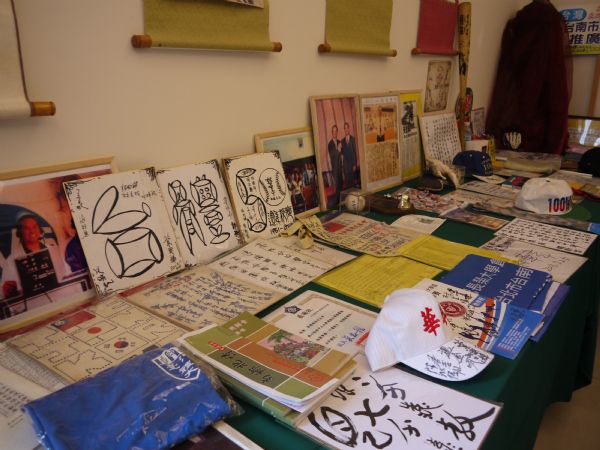 《葉國輝感恩珍棒展》葉國輝將數十年珍藏之棒球文物，與所有熱愛棒球的好朋友分享臺南市辦理國際賽事的喜悅。(照片/南市府提供)