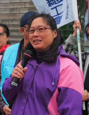 台北市長當選人柯文哲推動民選勞動局長，14日為投票日，下午4時投票結束後隨即開票，由人民火大聯盟秘書長賴香伶（圖）當選。（中央社資料照片）