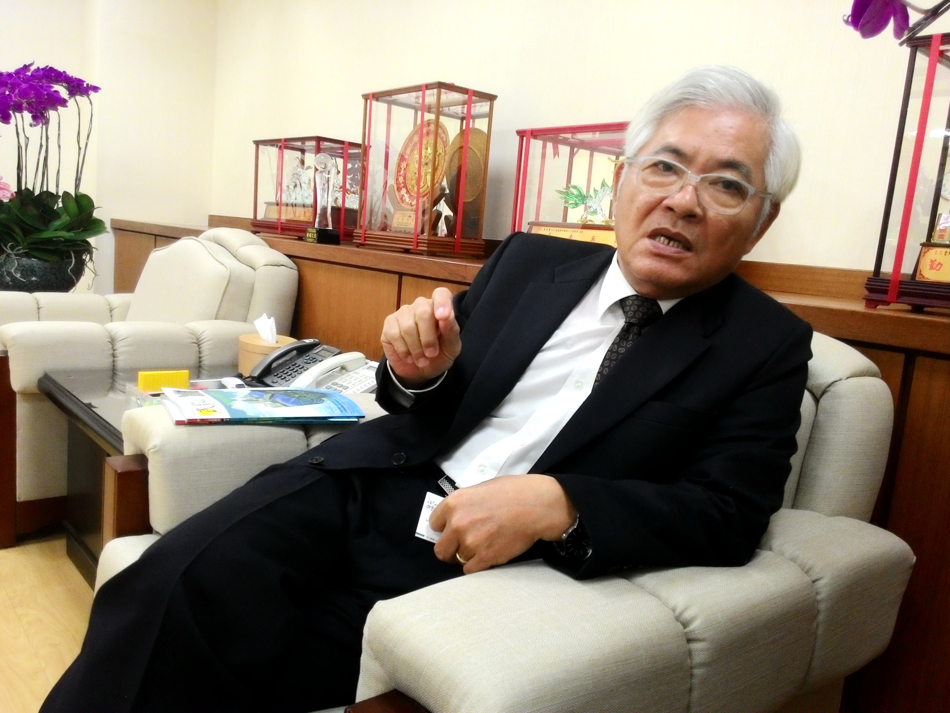 李進勇說其人生格言就是「腳踏實地」(記者陳俊廷攝)