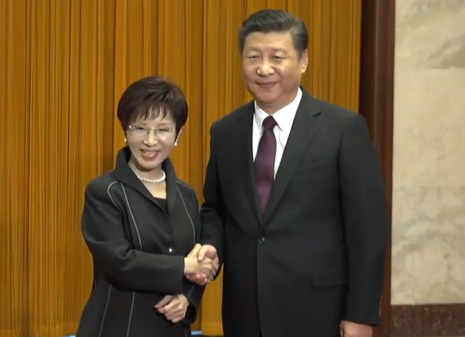 現任國民黨主席洪秀柱與剛剛被確立為核心的中共總書記習近平的「洪習會」近日在北京登場。圖／翻攝自洪秀柱臉書