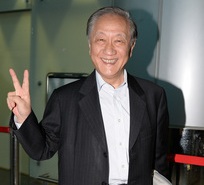 新黨黨主席郁慕明接受《中評網》專訪時批評民進黨總統候選人蔡英文因為單身，「做事比較絕」，不像前總統陳水扁有家累，比陳水扁還危險，言論一出網友群起痛罵「歧視單身」、「尊嚴掃地的政黨」。(中央社資料照)