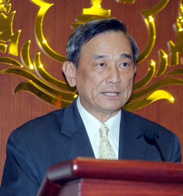 法務部政務次長陳明堂（圖）表示，北市府移送大巨蛋與美河市二案，因法務部非偵查機關，無偵查權責，將此二案退回北市府。（資料照片，中央社）20150624