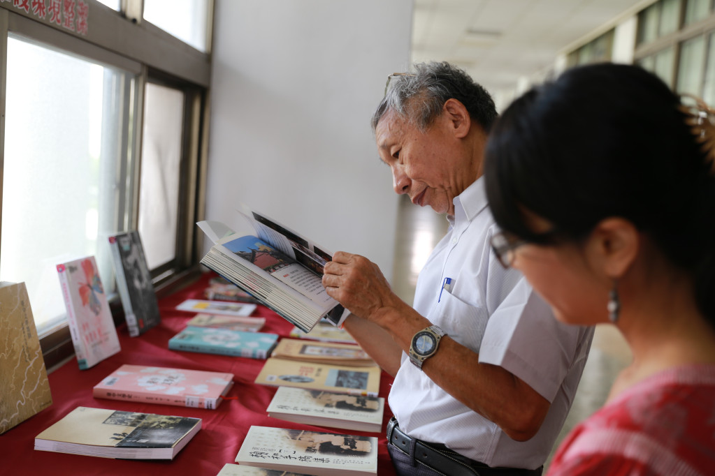 閱讀是文化與生活的再回顧。圖／台中市文化局提供