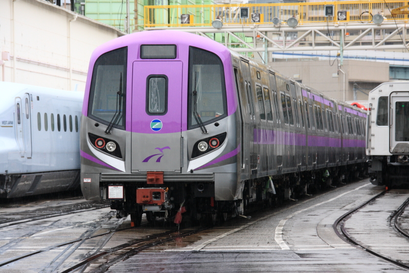 桃園機場捷運（見圖，本報資料照片）今年底通車，行政院長毛治國今(12)日指示交通部做好營運整備 。20150312