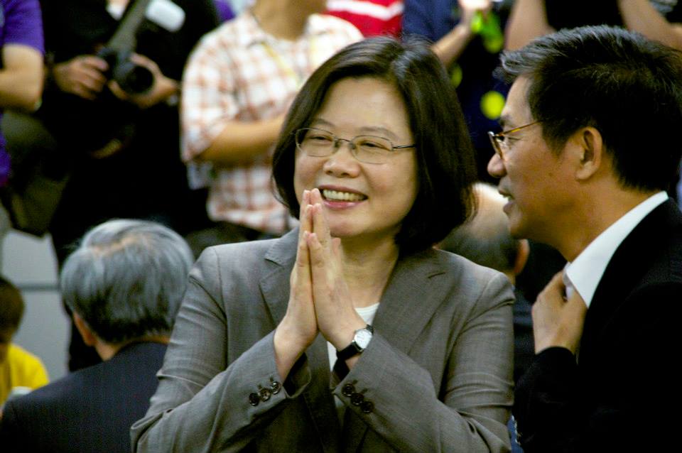 蔡英文謝謝大家的鼓勵。(記者黃謙賢攝)
