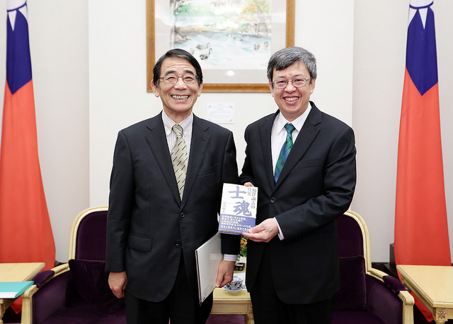 副總統今天上午接見「日本李登輝之友會」會長渡邊利夫並合影留念。圖/總統府提供