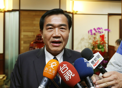 台南市議會議長李全教(圖)遭收押至今,家人泣訴國民黨不聞不問,似有意切割,將建議他退黨、退出政壇。(資料照片,中央社)20150217