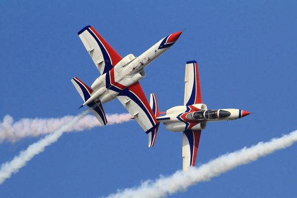 空軍證實，一架AT-3教練機消失於雷達螢幕前，可能在玉山國家公園境內失事，機上有2名飛官，已派出直升機前往搜救。（資料照片，中央社）20150922