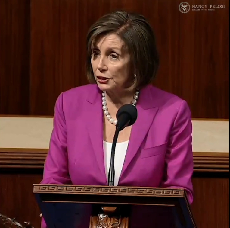 眾議院議長佩洛西（Nancy Pelosi）說：「我們向北京發出信息，美國正在注視，我們不會保持沉默。」圖／擷自佩洛西twitter影片