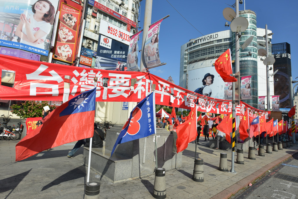 早在2004年前後，統派團體愛國同心會就曾特別針對「死不悔改頑劣台獨份子」列了個清單，還預告未來統一後要對頑劣台獨份子與其家族進行批鬥與剷除。圖／郭文宏（資料照）