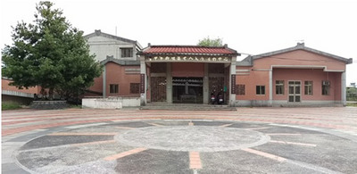 行政院長林全今指示清查蚊子館，並檢討活化為長照設施。圖為台中新社去年改建舊鄉公所廳舍為老人文康中心。圖／台中市政府提供（資料照片）