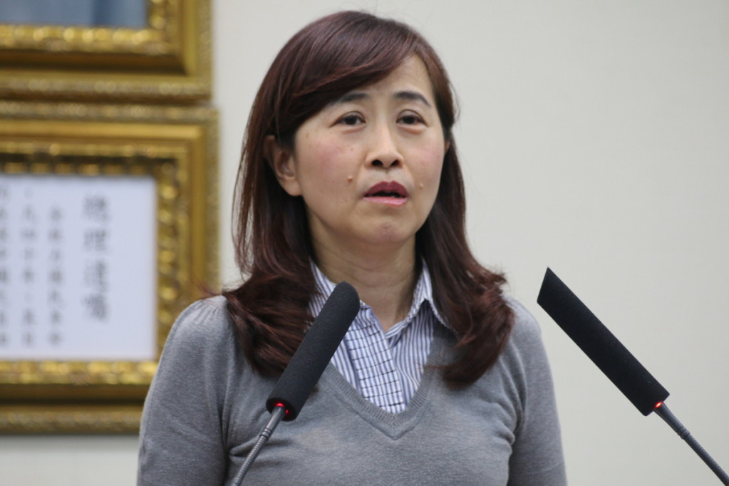 國民黨中常會決議召開臨時全代會,文傳會主委林奕華說明。記者何豪毅攝20151007