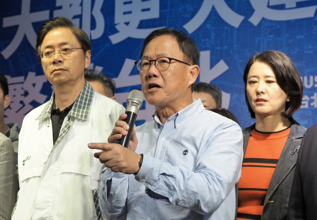 中國國民黨台北市長候選人丁守中不接受開票結果，將提出選舉無效訴訟。圖／張家銘