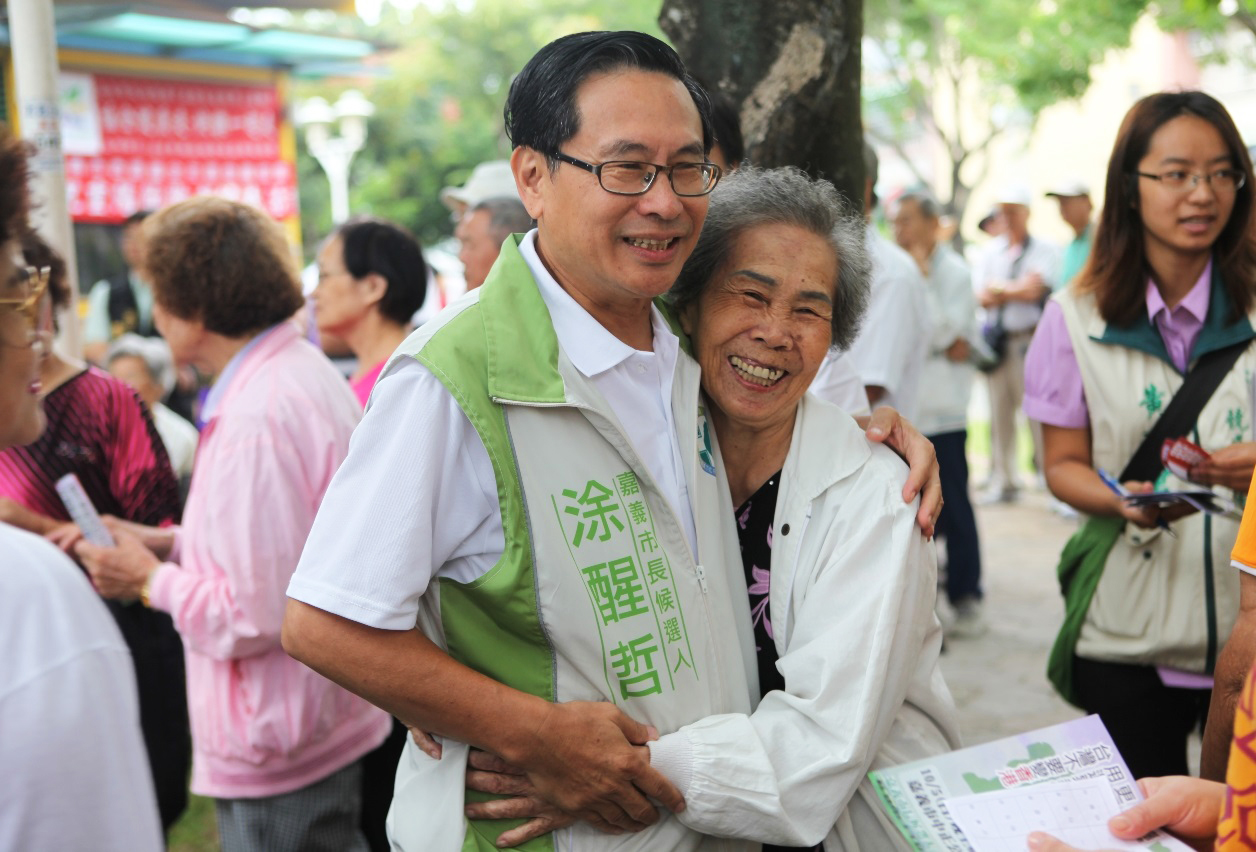 民進黨涂醒哲發表當選感言。（涂醒哲臉書）