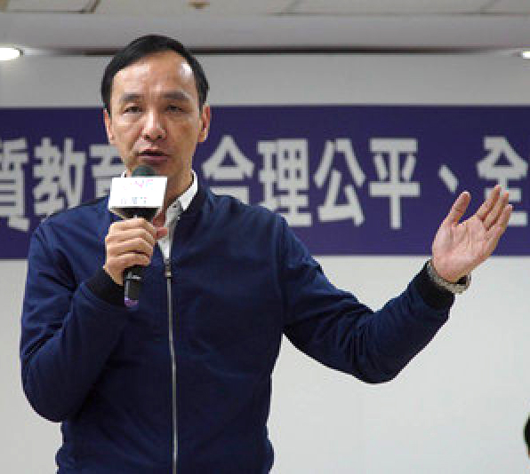 若用比例原則，中國國民黨應該先清黨與黨產，並公開黨員在中國的買辦關係，以身作則，取信國人，才來要求他人比照辦理。(中央社資料照)