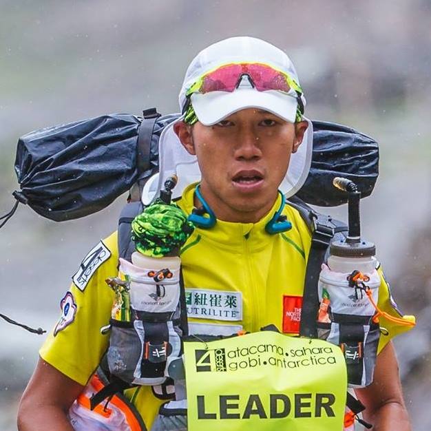 超馬選手陳彥博參加2016四大極地馬拉松賽，在智利7天6夜比賽中奪冠，總統蔡英文拍電慶賀。圖／翻攝自陳彥博臉書