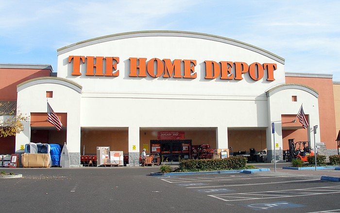 美國家居商品零售商家得寶（Home Depot）店面。圖／擷自維基百科，公有領域